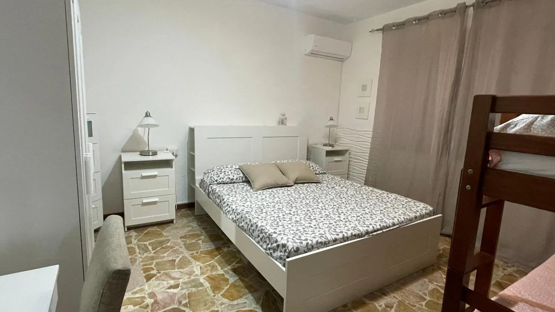 Apartment Appartamento Il Cortiletto Lotzorai